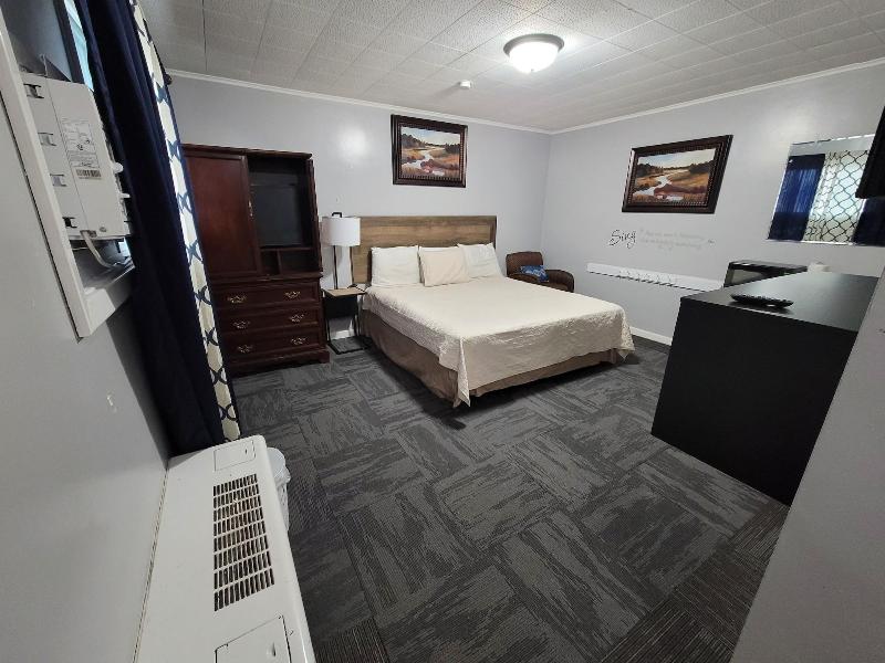 Fiesta City Motel image
