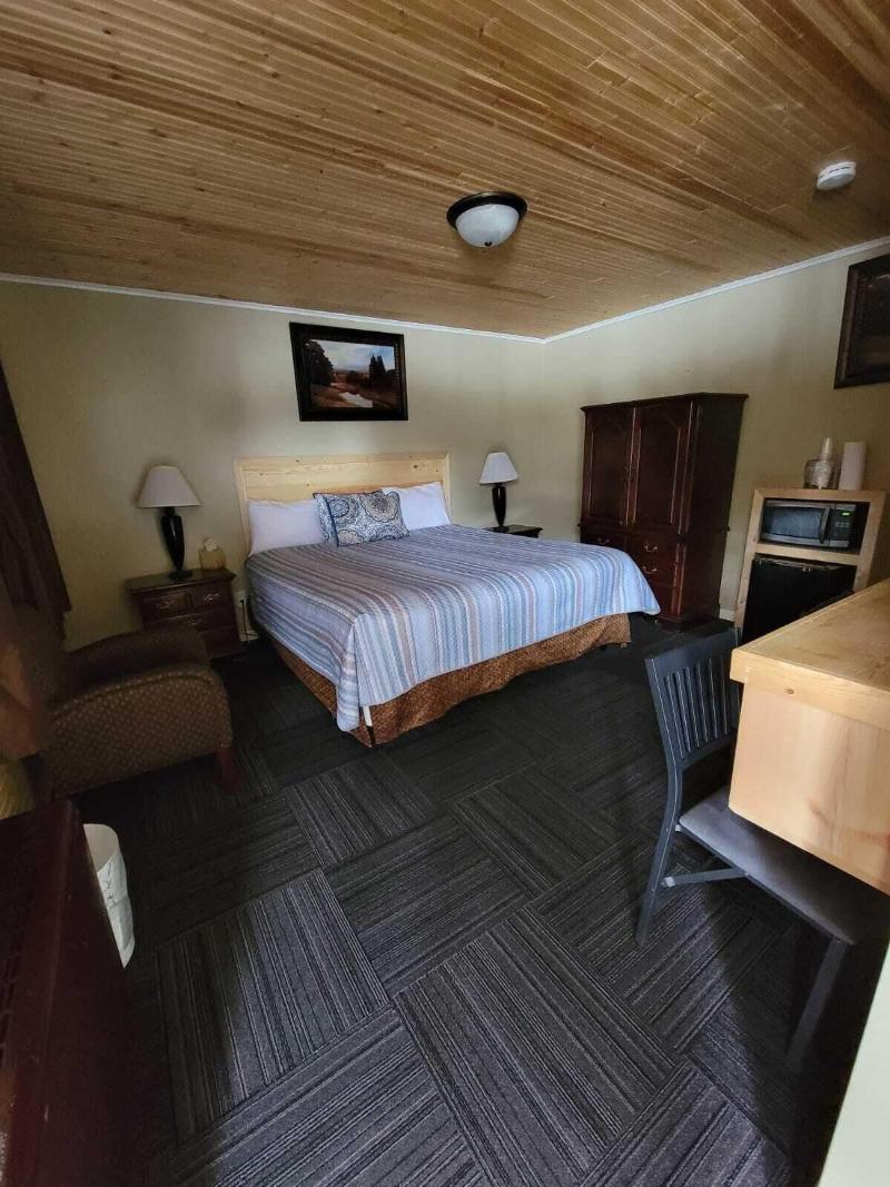 Fiesta City Motel image