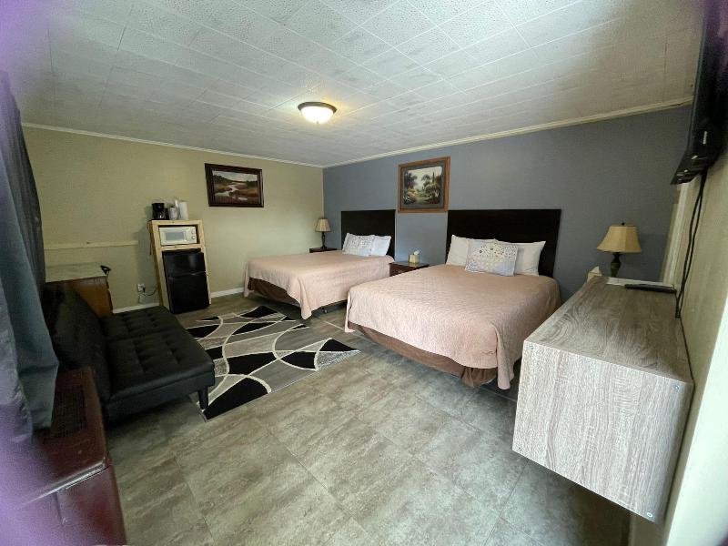 Fiesta City Motel image