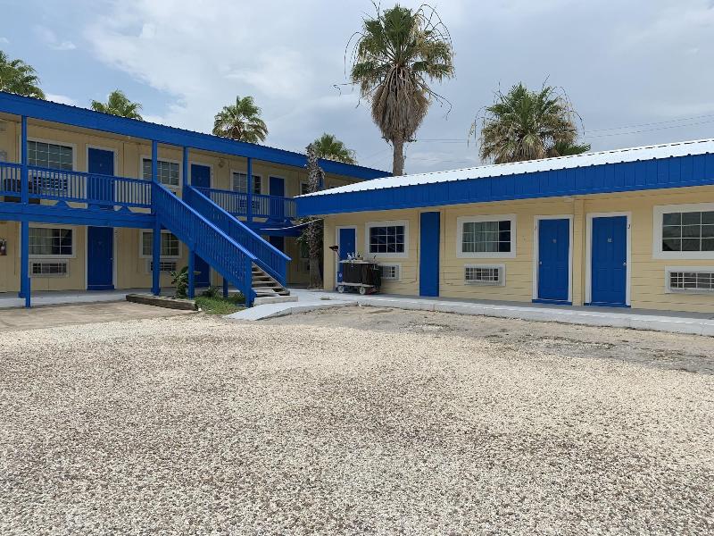 American Inn And Suites image