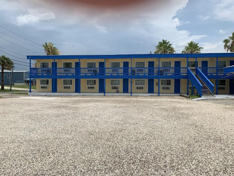 American Inn And Suites image