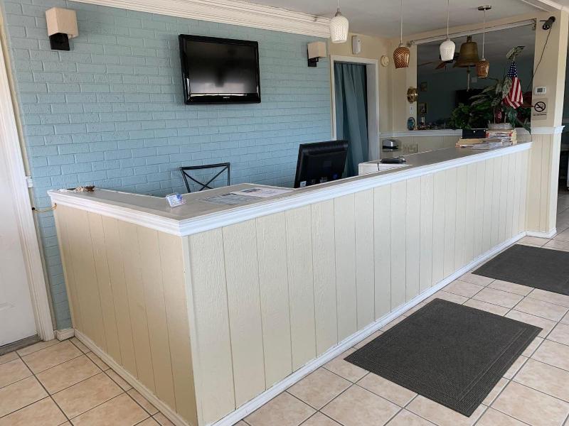 American Inn And Suites image