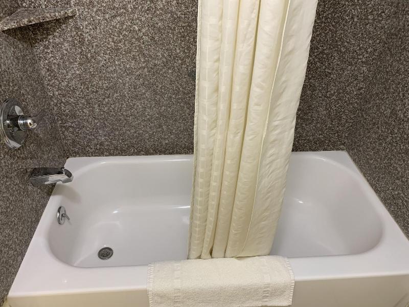 American Inn And Suites image