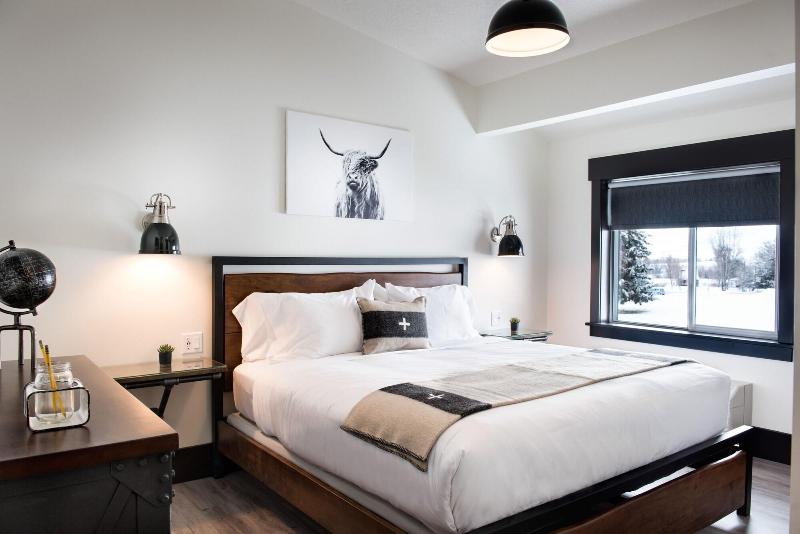 Compass Rose Lodge image