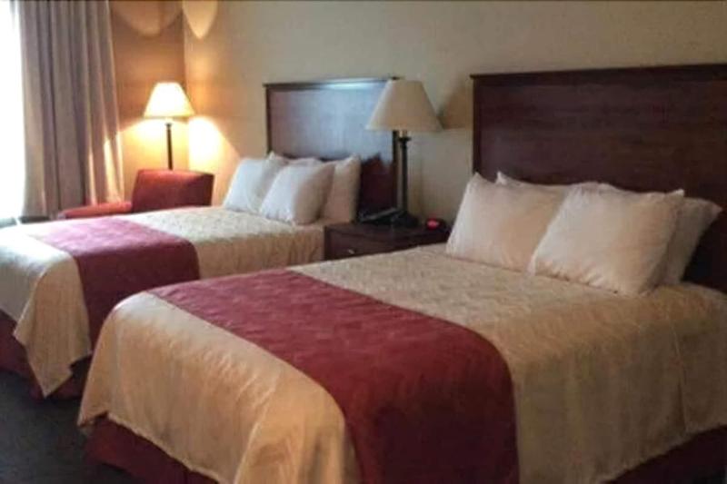 Cardinal Inn & Event Center image 2