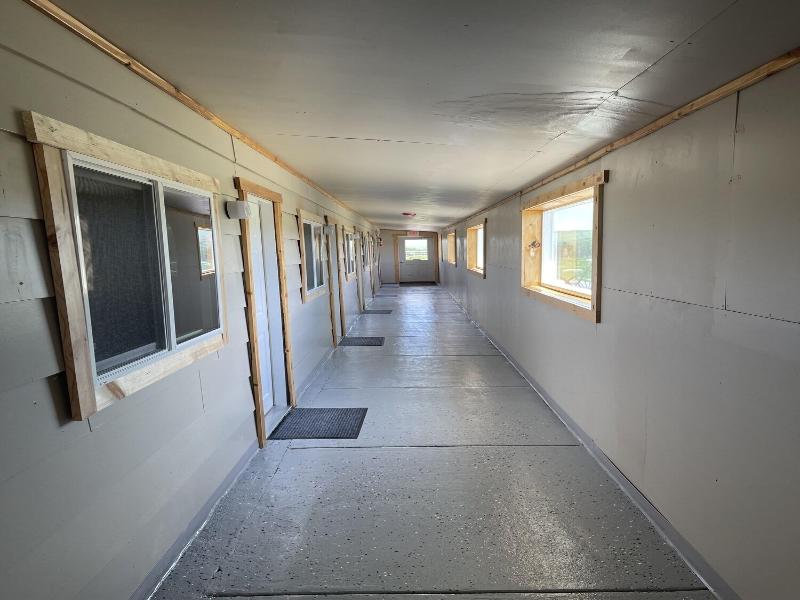 Hooks Hideaway Motel