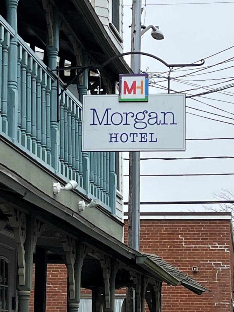 Hotel Ginger image