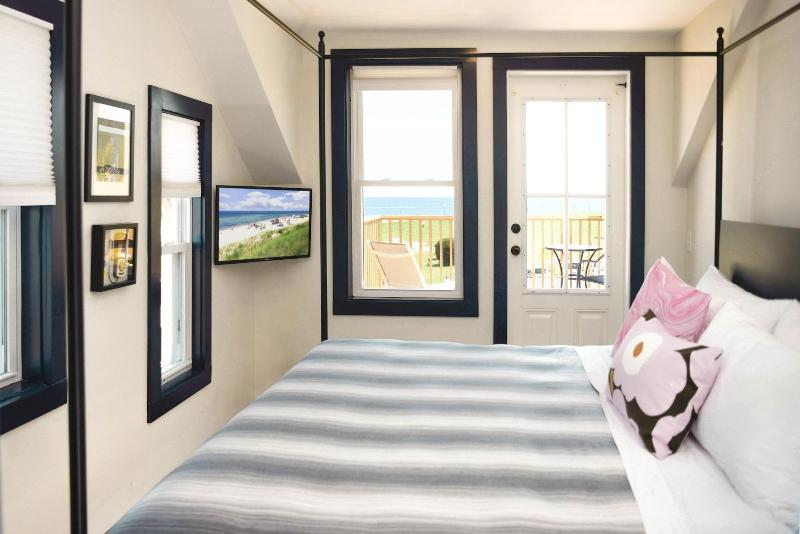 Hotel Ginger image