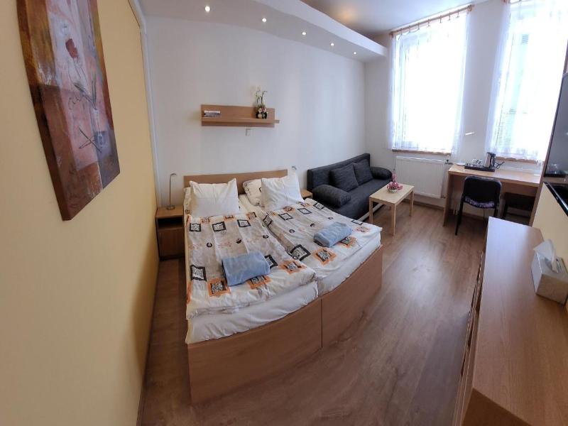 Hotel Gól Prostějov image