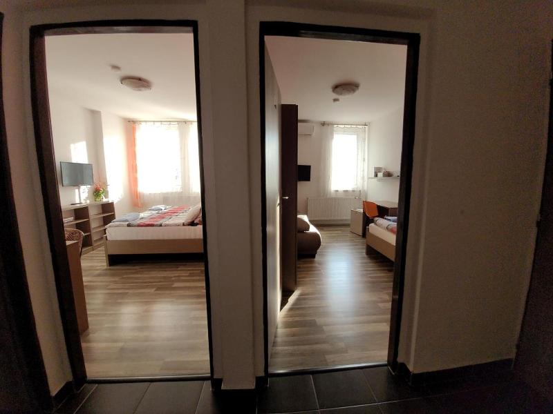 Hotel Gól Prostějov image