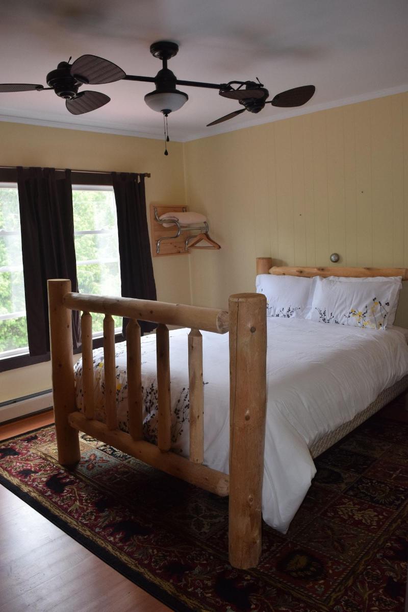 The Long View Lodge image