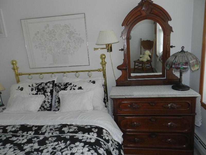 Berkshire Mountain House image