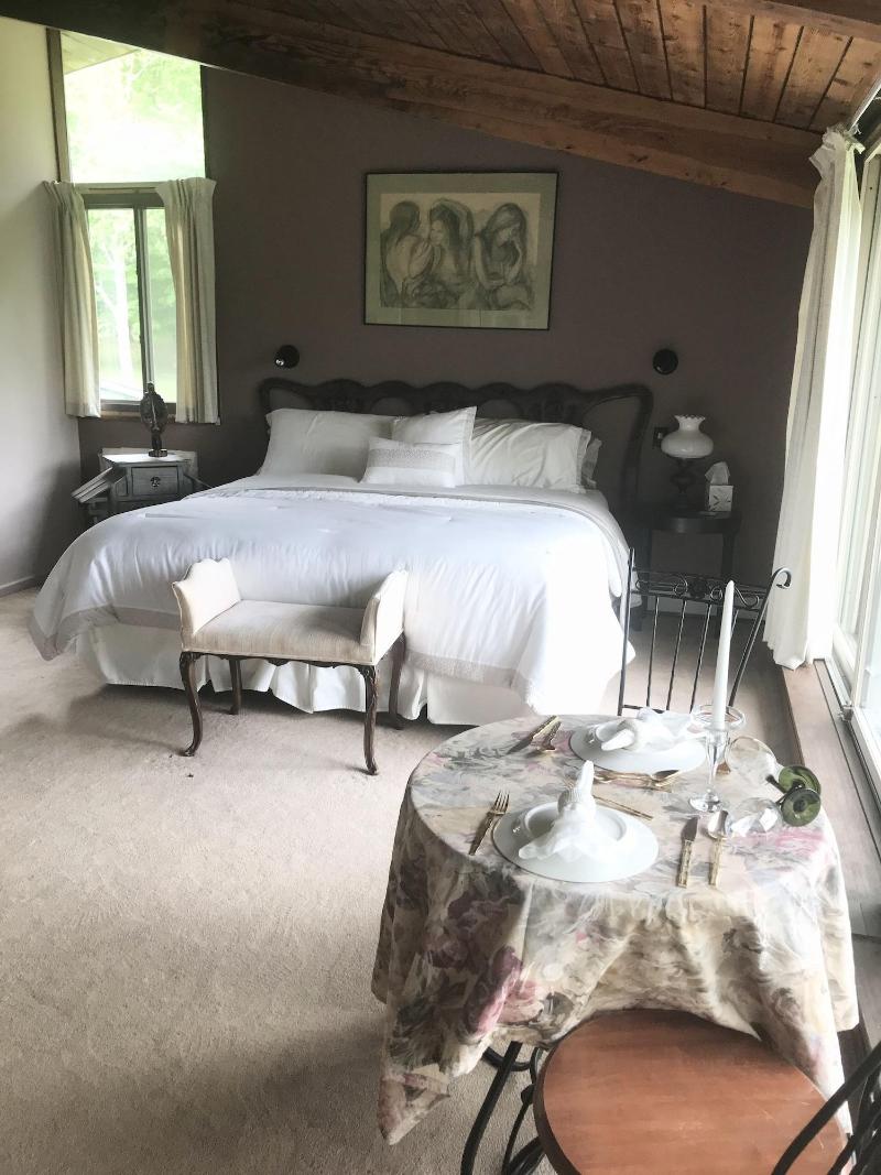 Berkshire Mountain House image