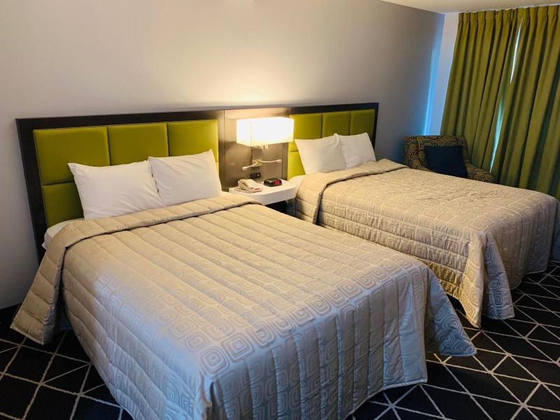 King Hotel image