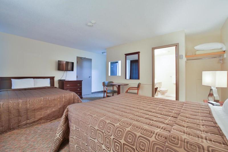 King Hotel image