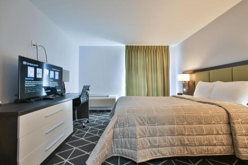 King Hotel image