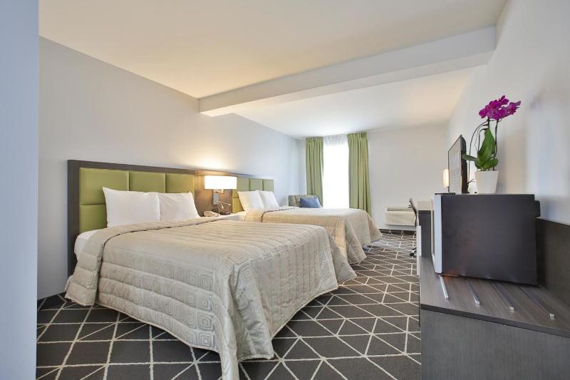 King Hotel image