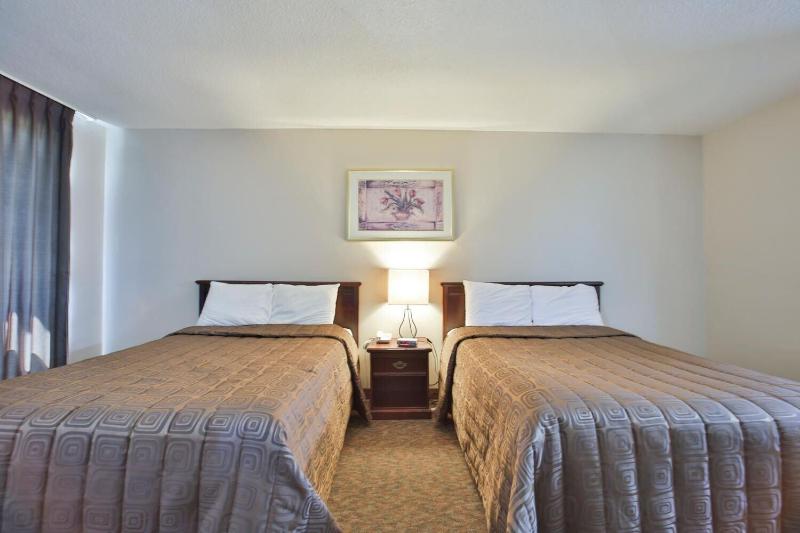 King Hotel image