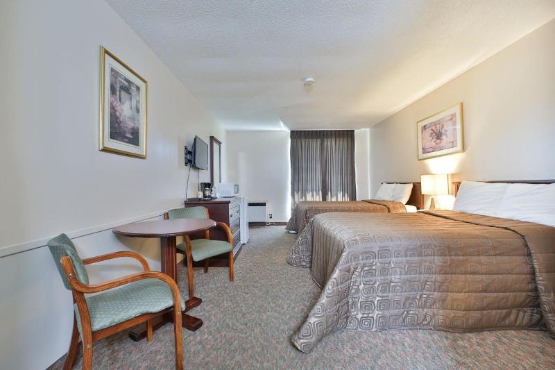 King Hotel image
