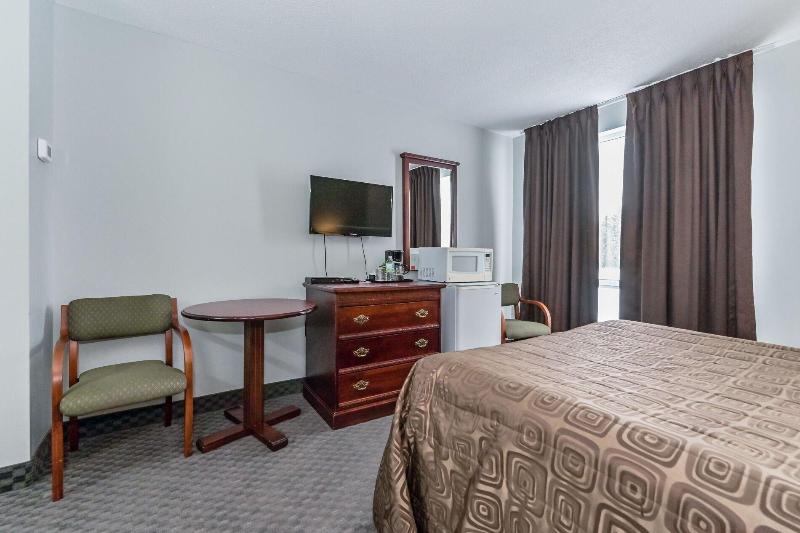 King Hotel image