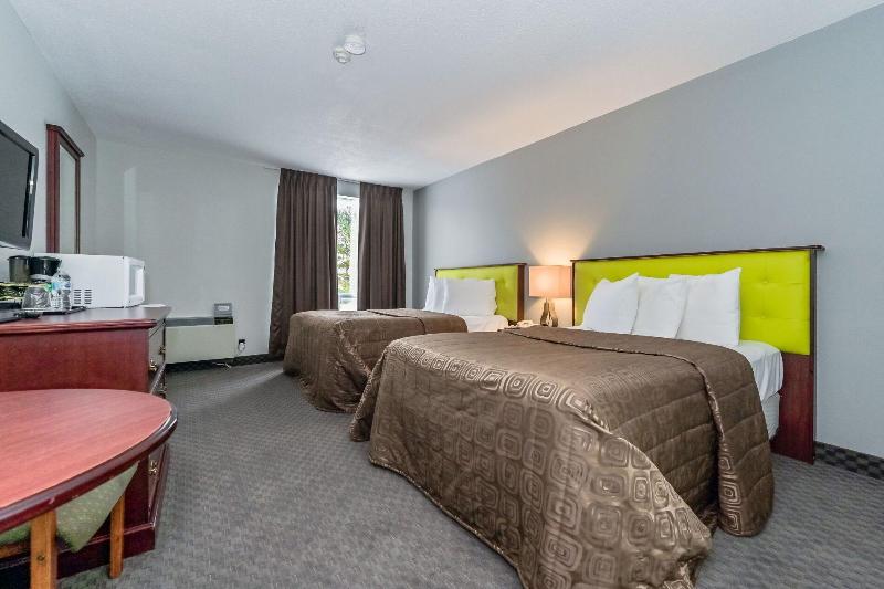 King Hotel image