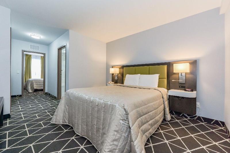 King Hotel image