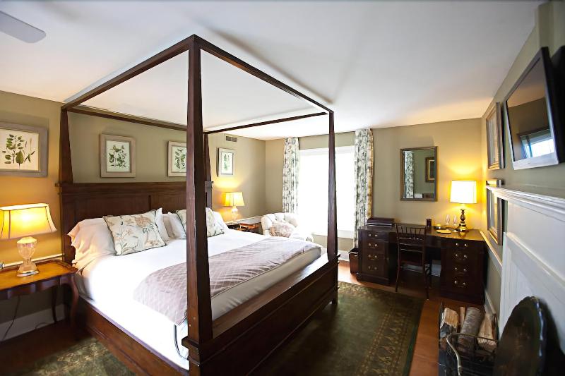 The Farmhouse At Veritas image