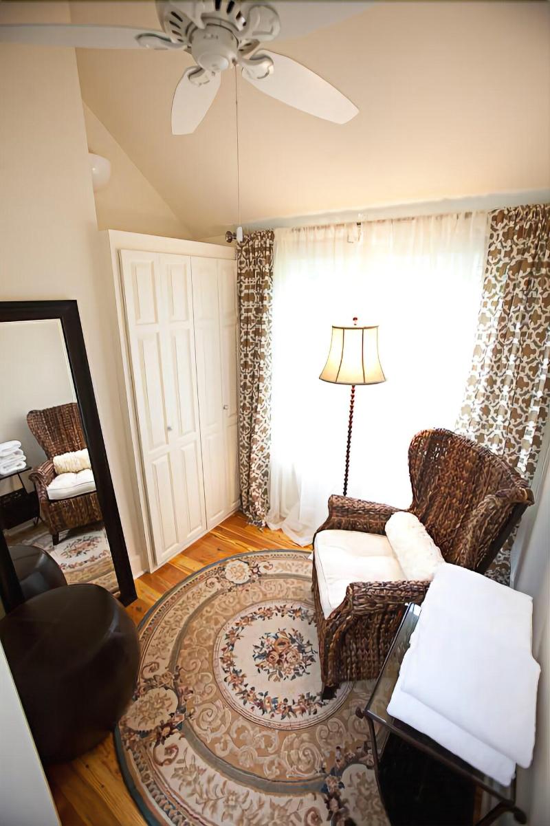 The Farmhouse At Veritas image