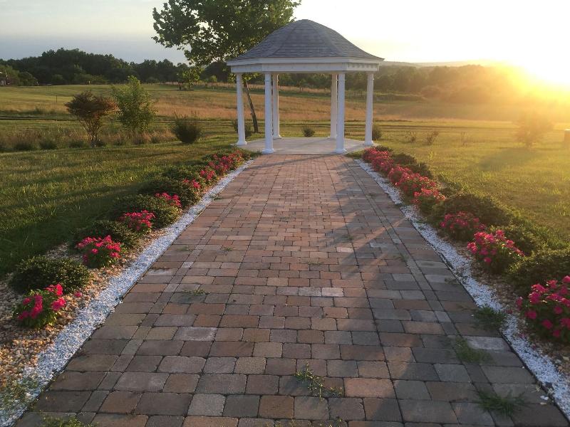 Loudoun Valley Manor image
