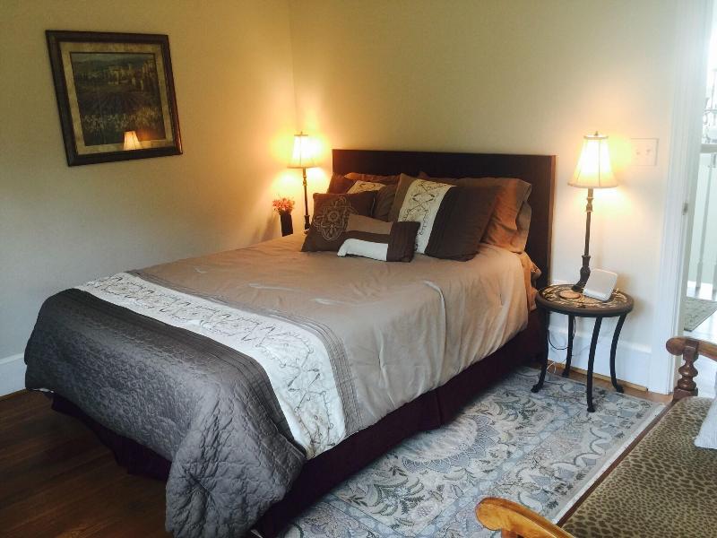 Loudoun Valley Manor image