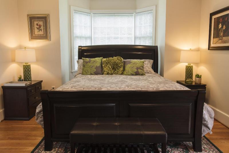 Loudoun Valley Manor image