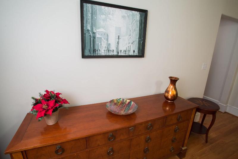 Loudoun Valley Manor image