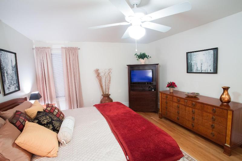 Loudoun Valley Manor image