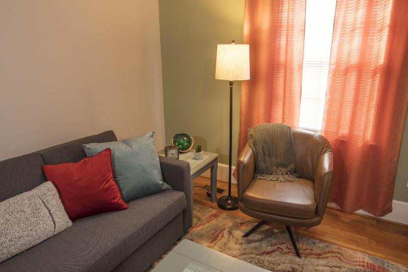 Loudoun Valley Manor image