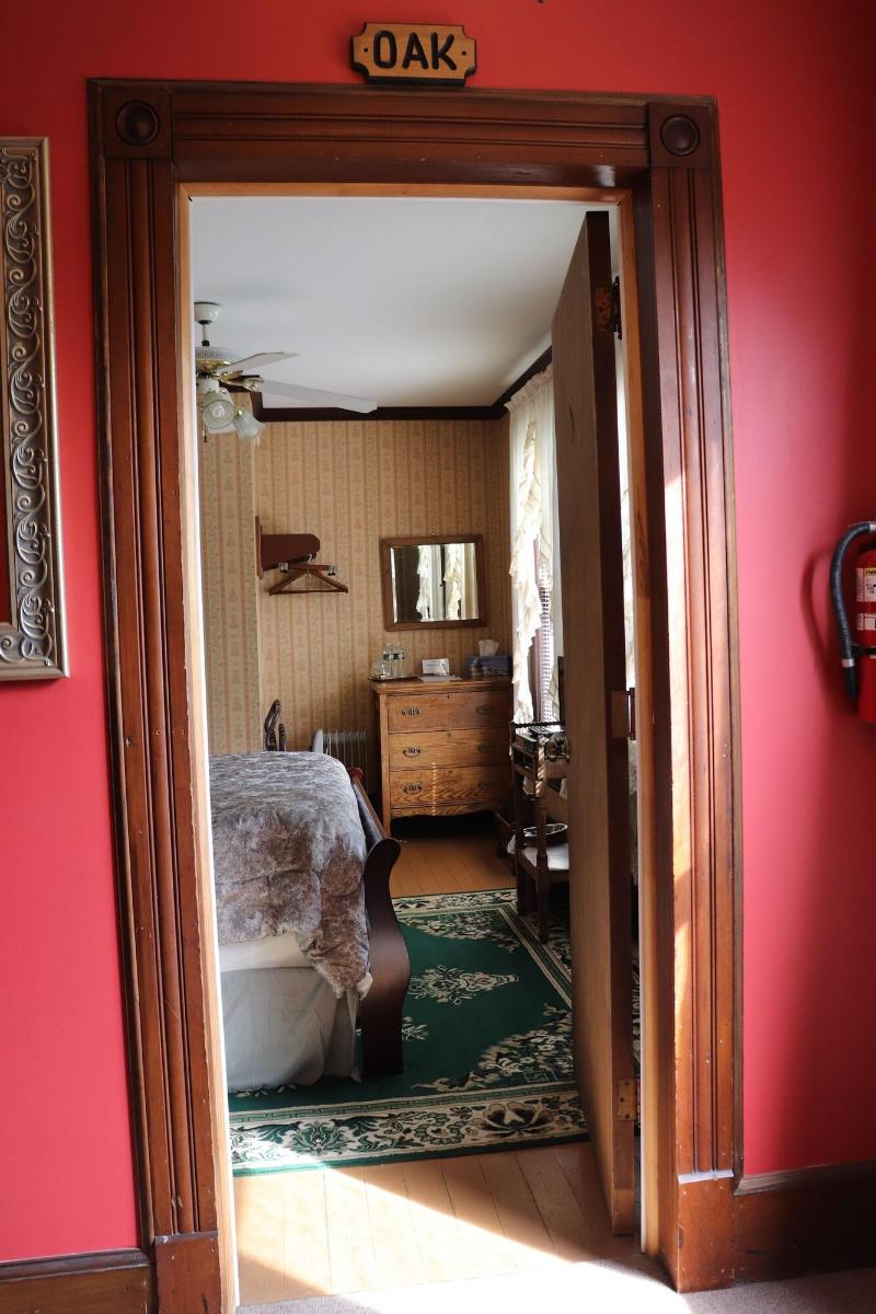 Reynolds House Inn & Motel image