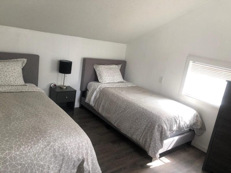 Reynolds House Inn & Motel image