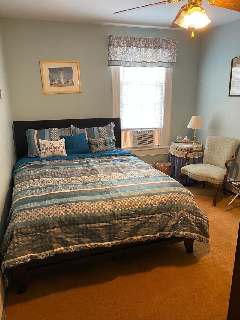 Reynolds House Inn & Motel image