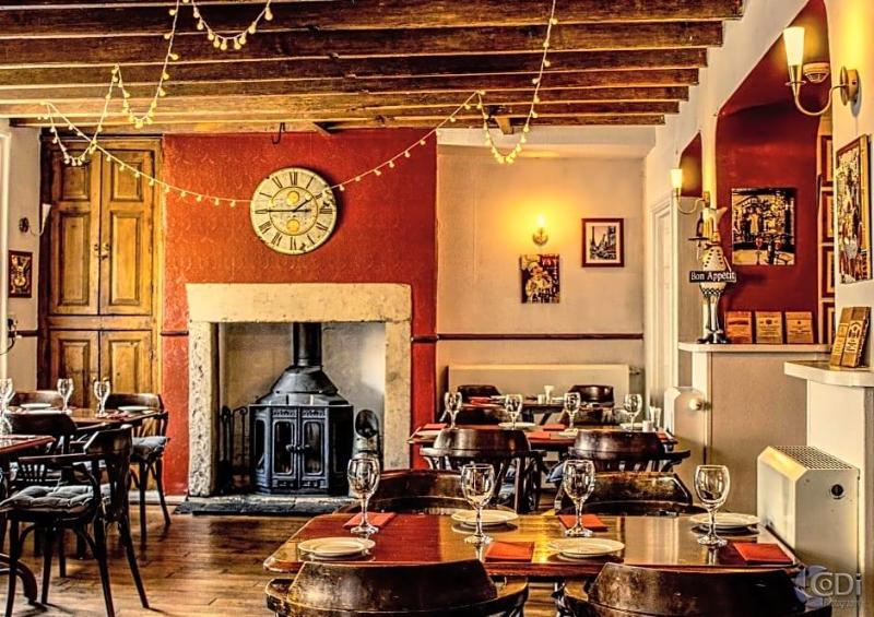Forresters Hotel And Restaurant image