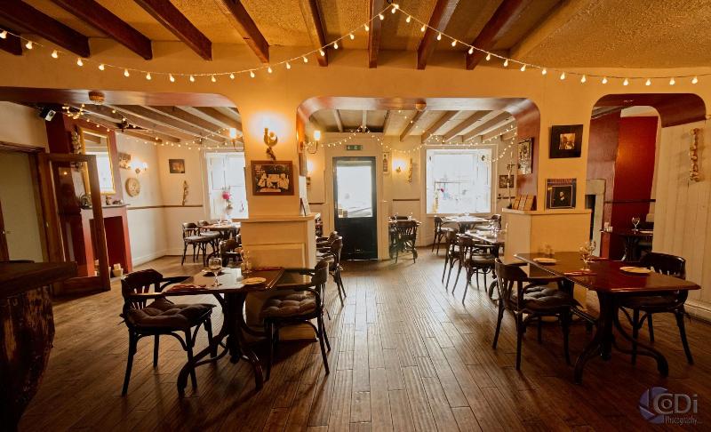 Forresters Hotel And Restaurant image