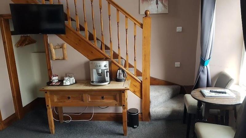 Forresters Hotel And Restaurant image