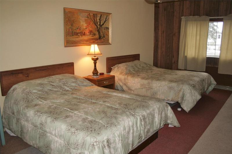 Mountaineer Motel image