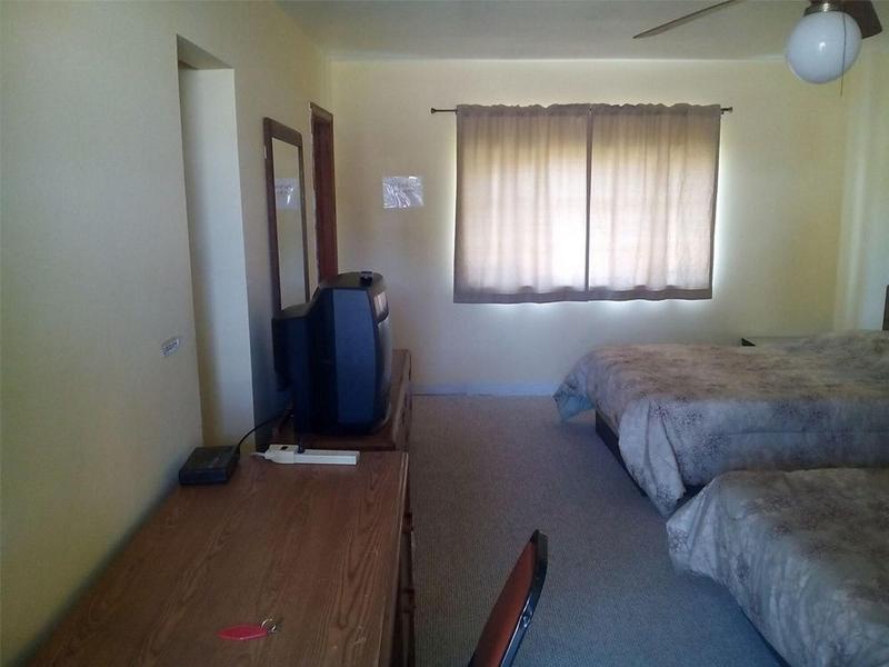 Mountaineer Motel image