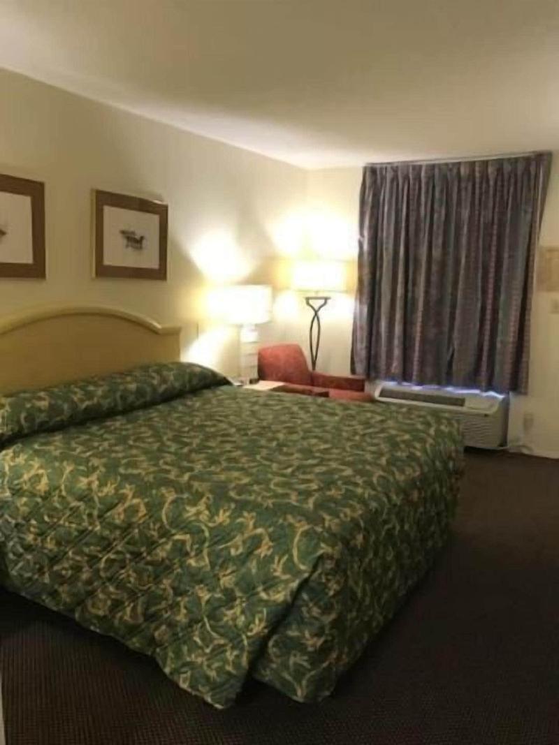 Western Motel image