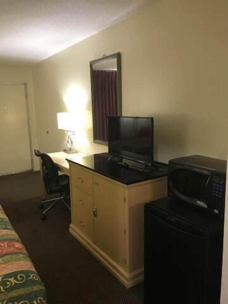 Western Motel image