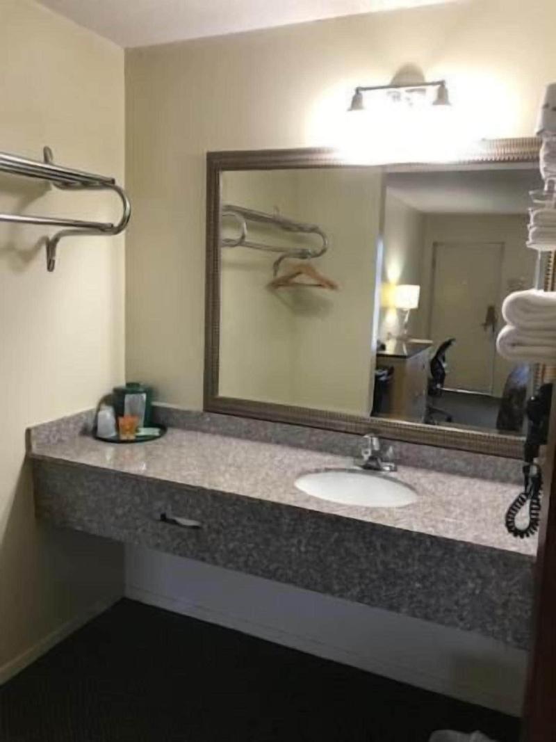 Western Motel image