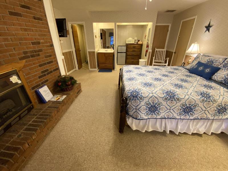 The Cascades Inn image