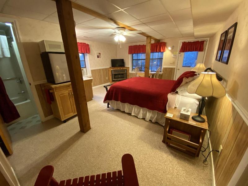 The Cascades Inn image