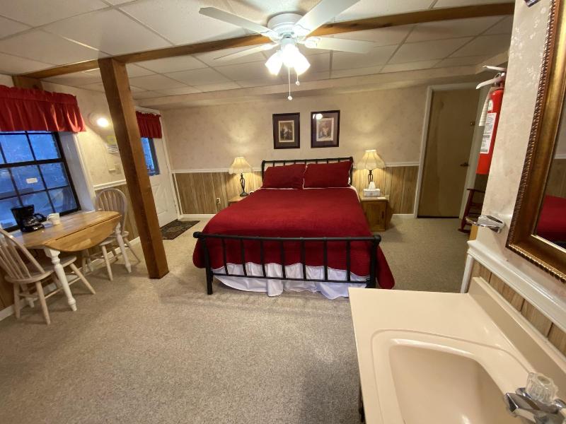 The Cascades Inn image