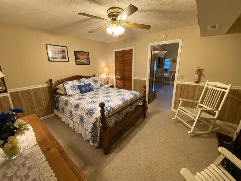 The Cascades Inn image