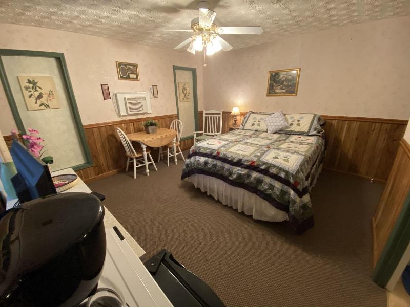 The Cascades Inn image